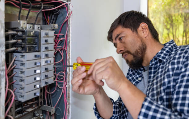 Best Commercial Electrical Services  in Bristol, CT